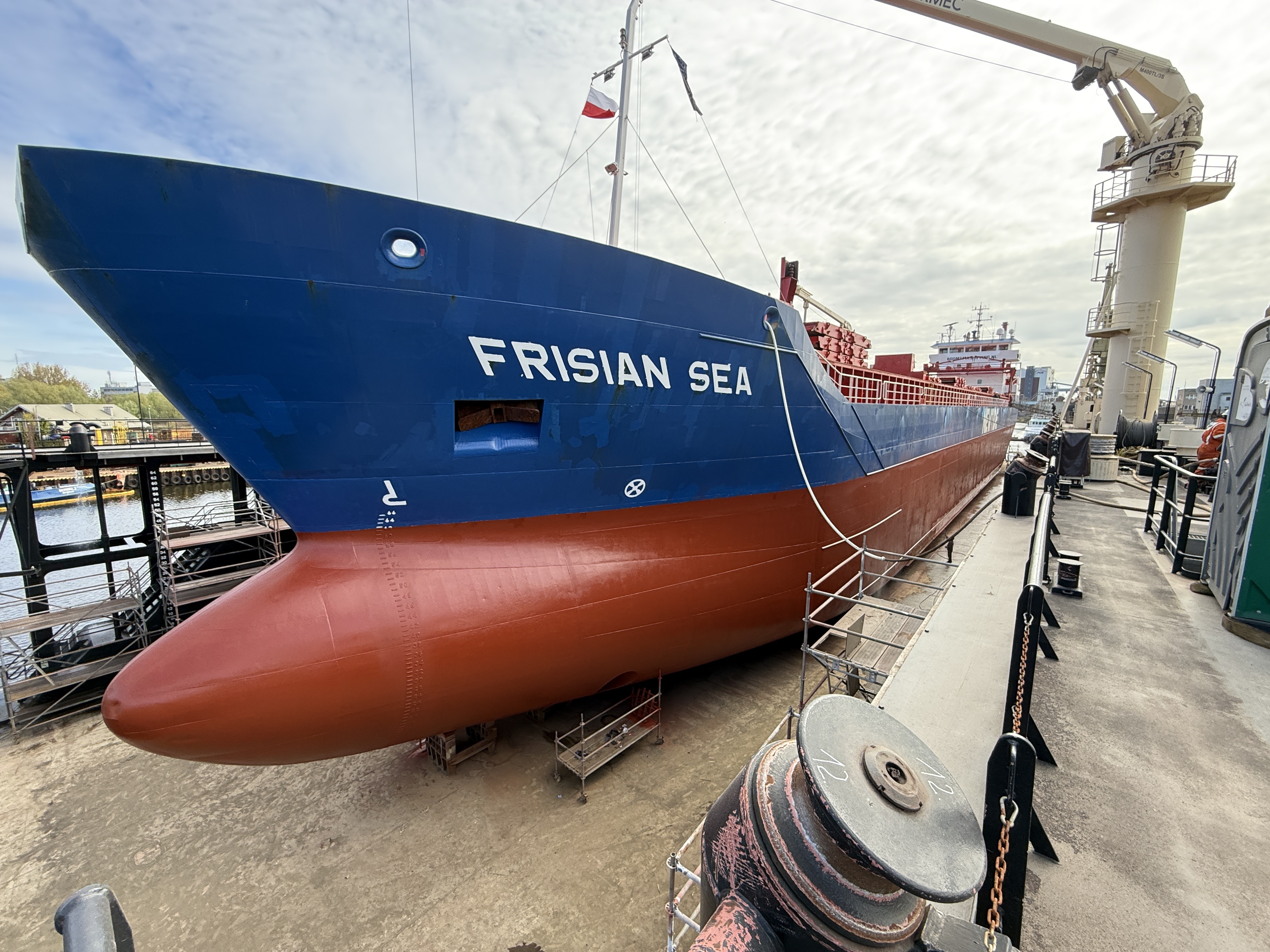 Tussentijdse docking MV Frisian sea - foto 5